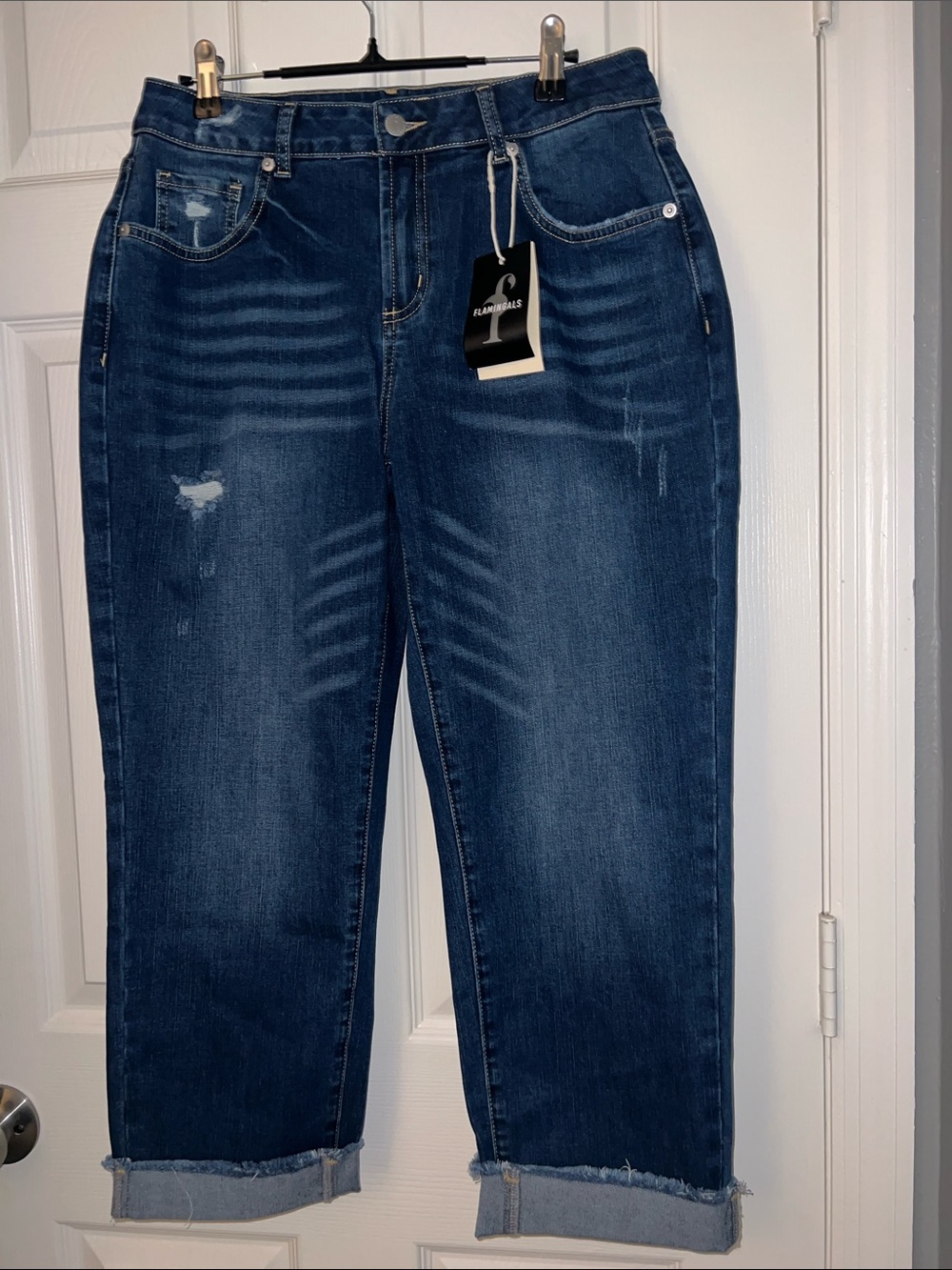 Flamingals Cropped Barrel Distressed Ankle Jeans in Dark Blue